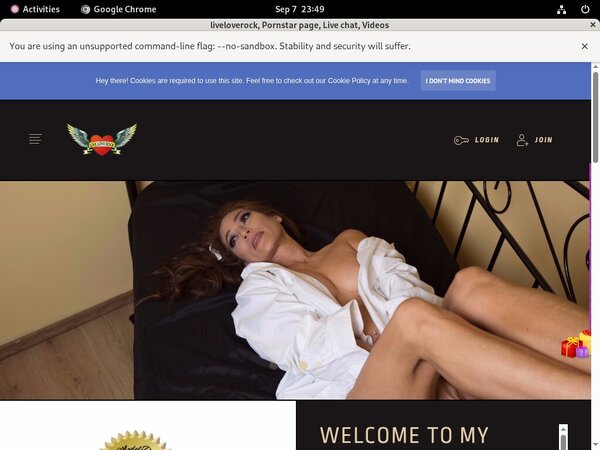 Liveloverock.modelcentro.net Free Try